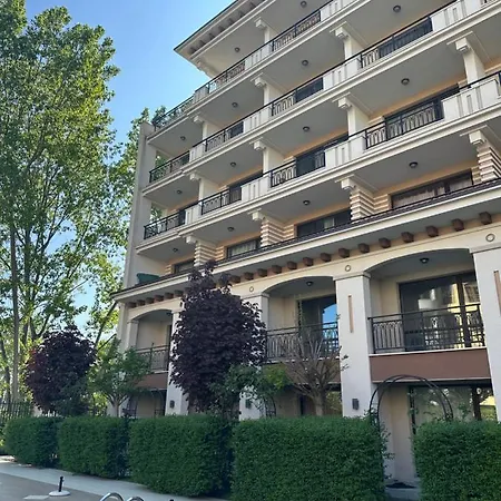 Apartment U-dacha Sunny Beach
